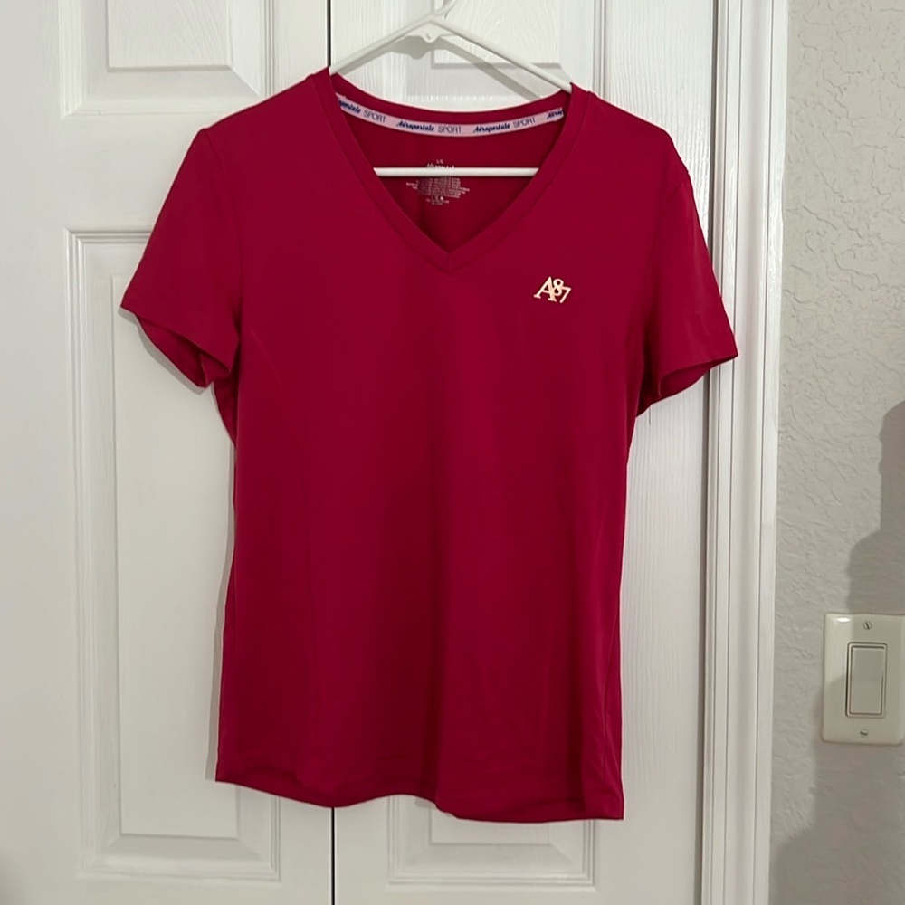 Aeropostale Sport top for women size L